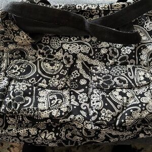 31 Paisley purse